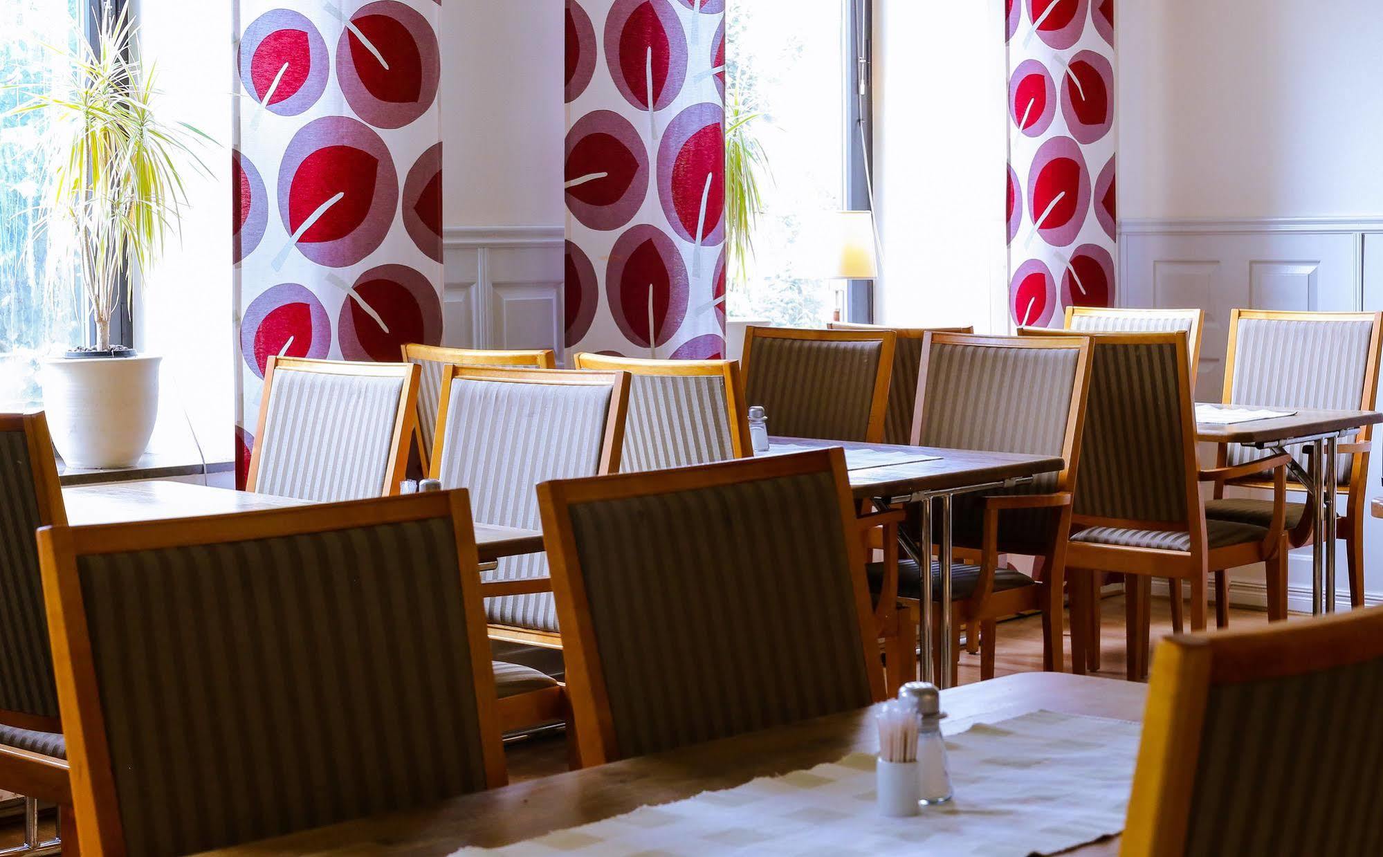 Hotel Kaernan Хельсингборг Экстерьер фото